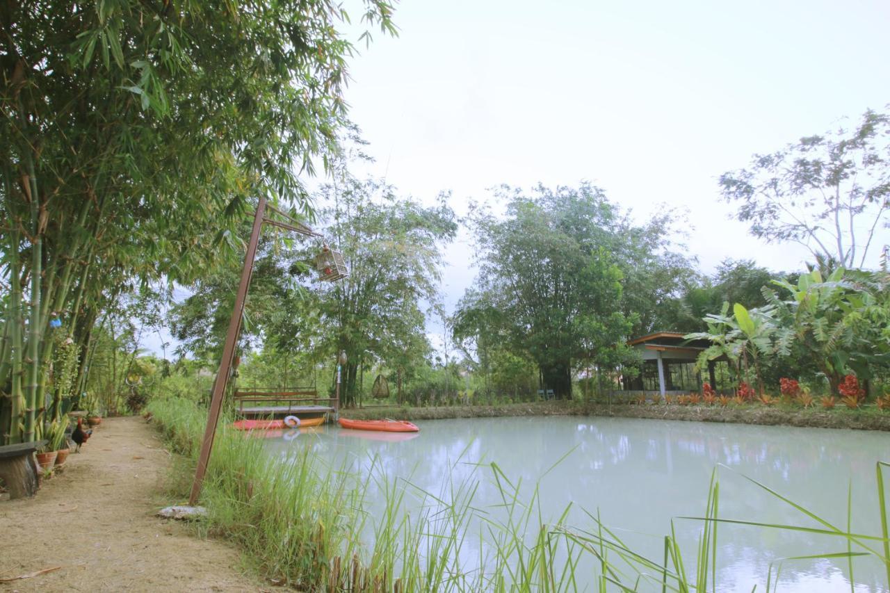 Hotel เรือนไทยใจสุขเอ๋ย Ban Bang Wa Exterior foto