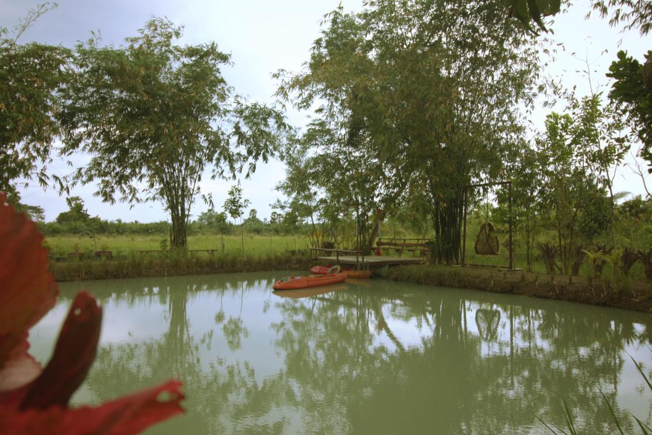 Hotel เรือนไทยใจสุขเอ๋ย Ban Bang Wa Exterior foto